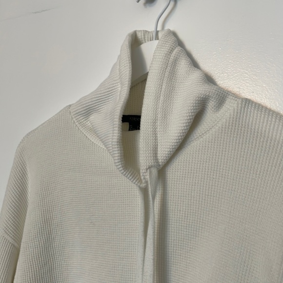 Forever 21 Women's Long Sleeve Cropped Cowneck Shirt - Picture 2 of 9